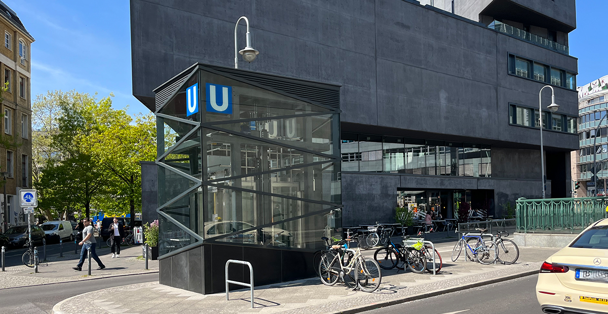 Grundinstandsetzung und barrierefreier Ausbau des U-Bahnhofs Rosa-Luxemburg-Platz, Berlin (U2)
