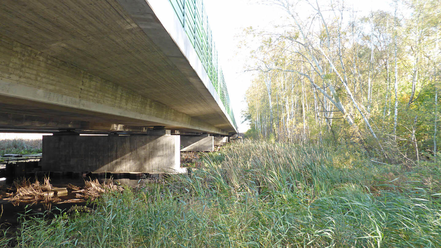 Brücke im Zuge der OU Güterfelde über das Harte Fenn, BW 2-2