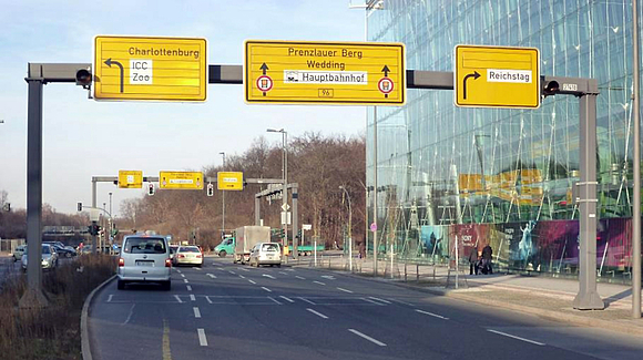 Verkehrszeichenbrücken im Stadtgebiet von Berlin
